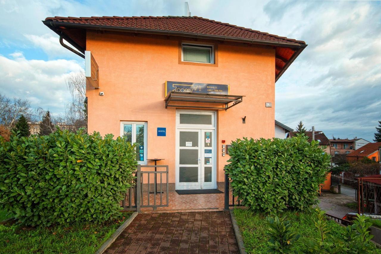 Rooms 71 Zagreb Bagian luar foto